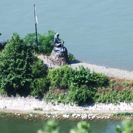 Loreley Hills 3 Apartamento *